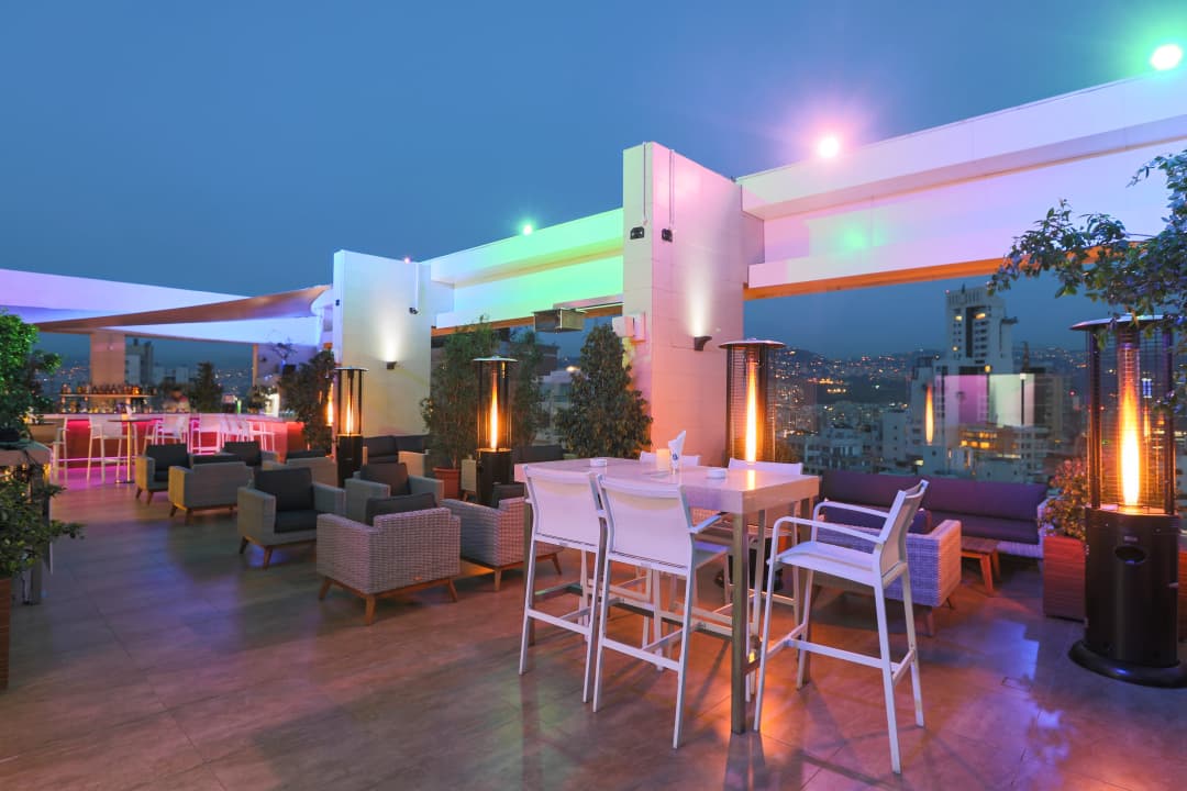 Restaurant Summer Rooftop