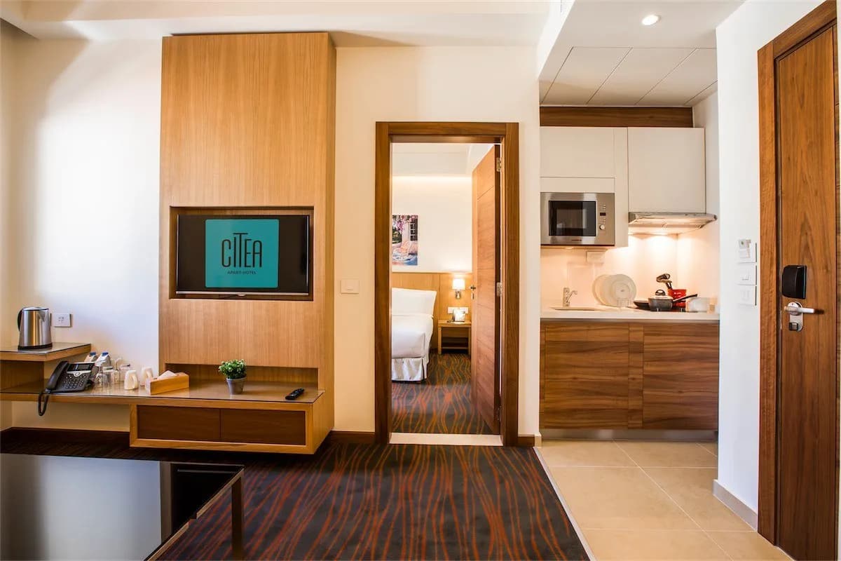 Deluxe Suite