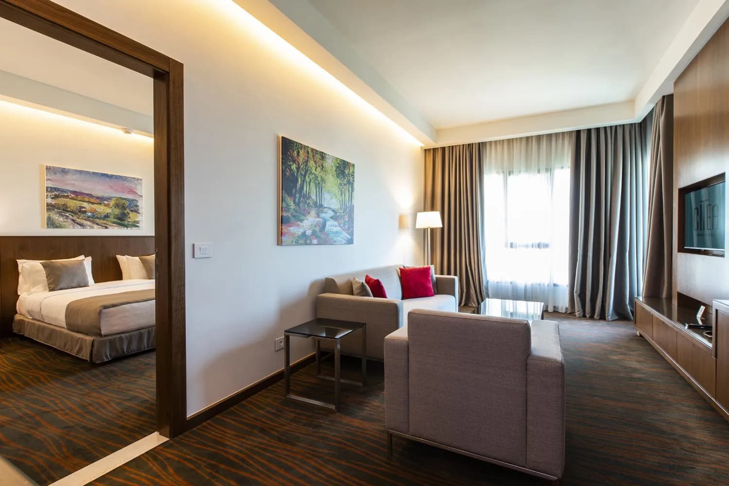 Premium Suite